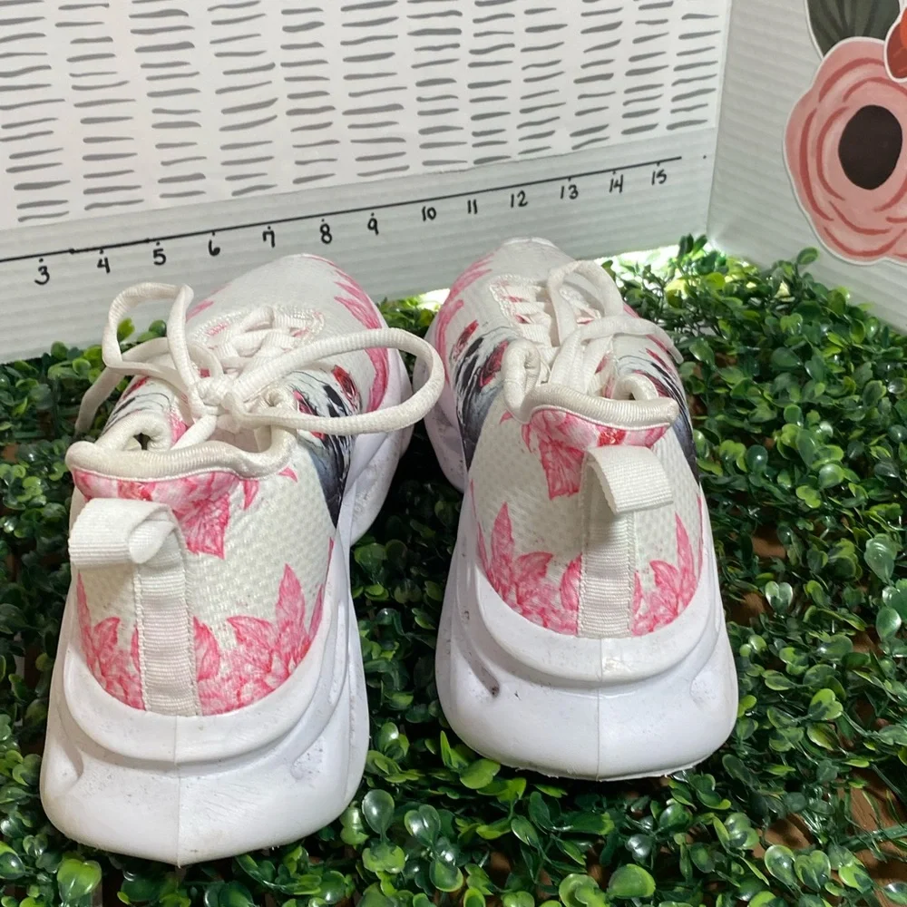 Floral Skull Print White Sneakers